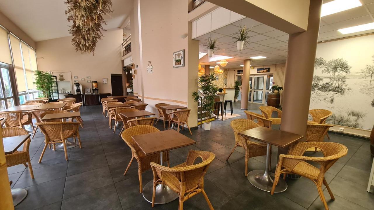 Auberge De Jeunesse Hi Bordeaux-Blanquefort - Ex Otellia Kültér fotó
