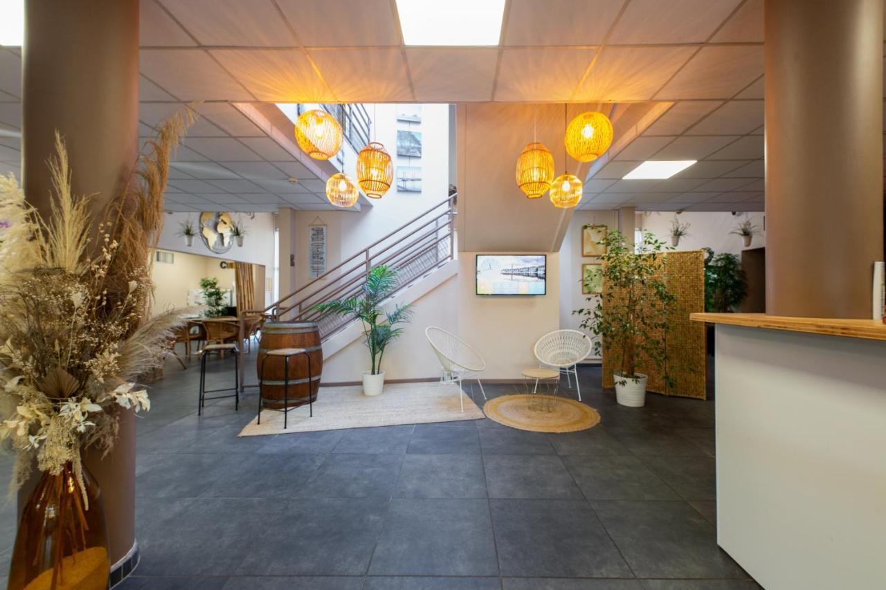 Auberge De Jeunesse Hi Bordeaux-Blanquefort - Ex Otellia Kültér fotó